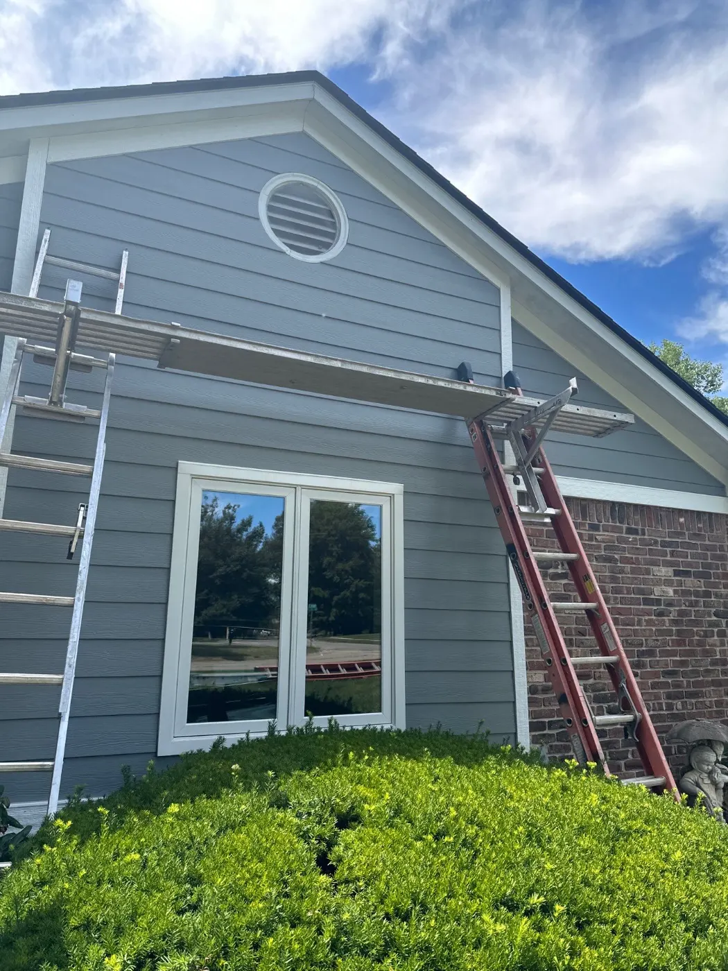 Fiber cement siding installed on a Spyglass Falls home